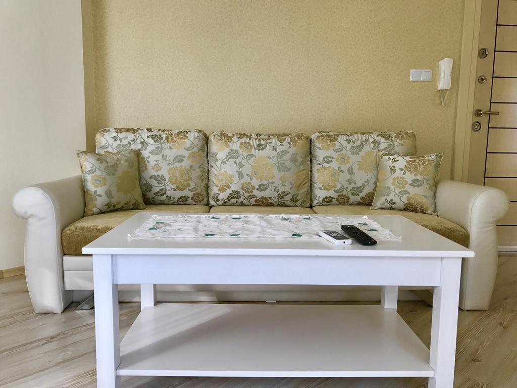 Livia Boutique Ravda